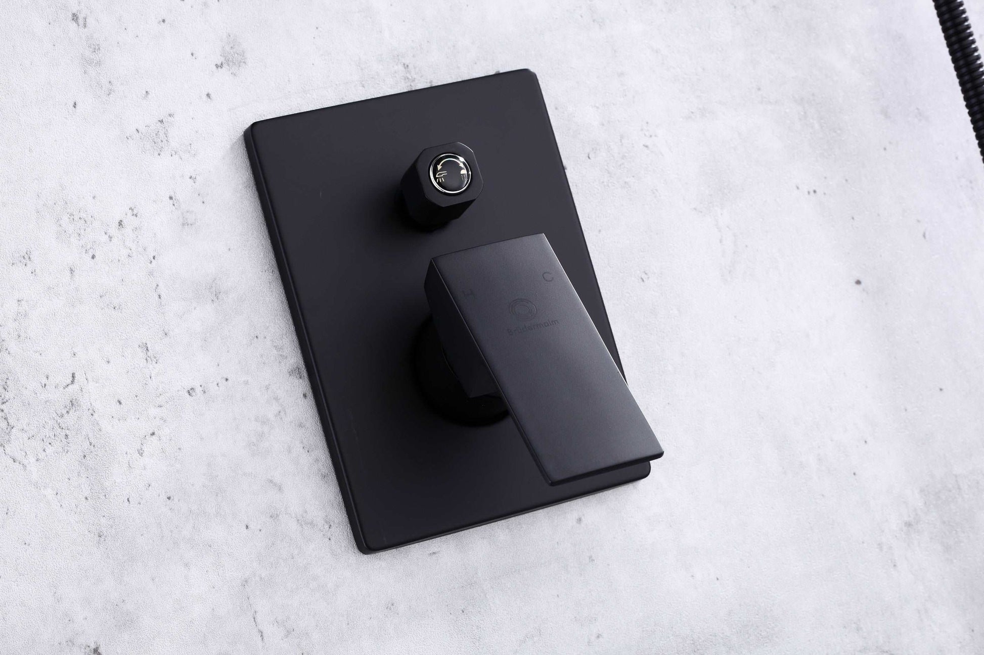 Black Bathroom Bundle (6pcs shower systems + 8pcs lavatory faucets)