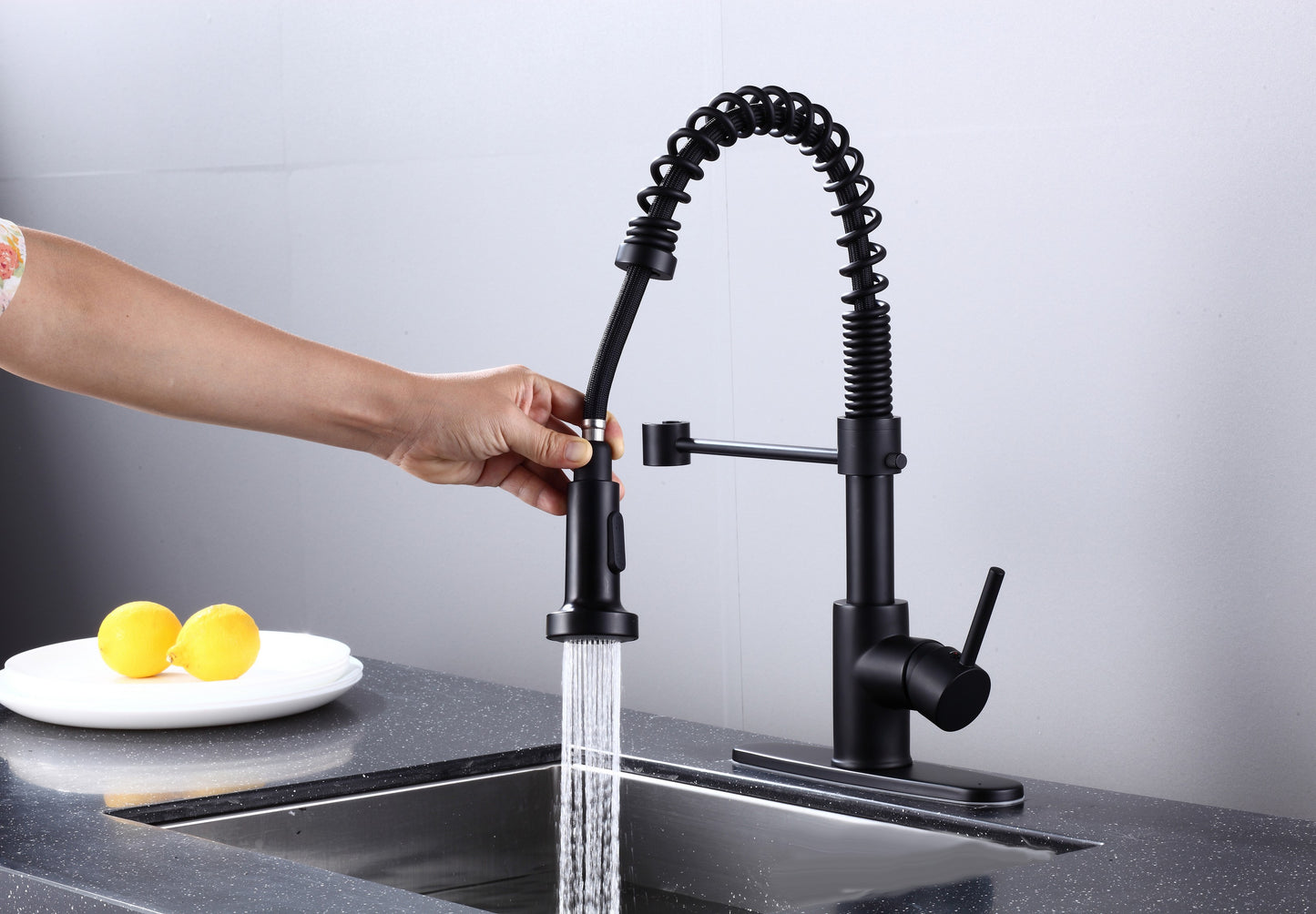 6pcs Box - Pulldown Kitchen Faucet - BRÜDERMAIM Döretz - Matte Black - Lead Free Brass - cUPC Certified - Ceramic Cartridge.