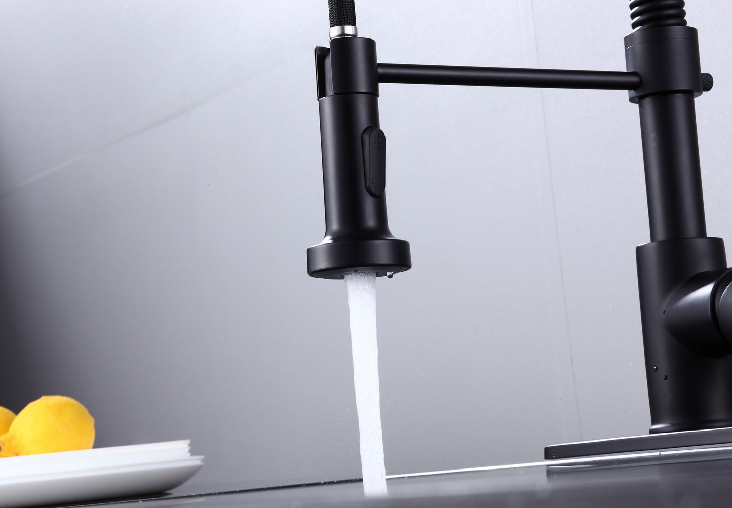 6pcs Box - Pulldown Kitchen Faucet - BRÜDERMAIM Döretz - Matte Black - Lead Free Brass - cUPC Certified - Ceramic Cartridge.